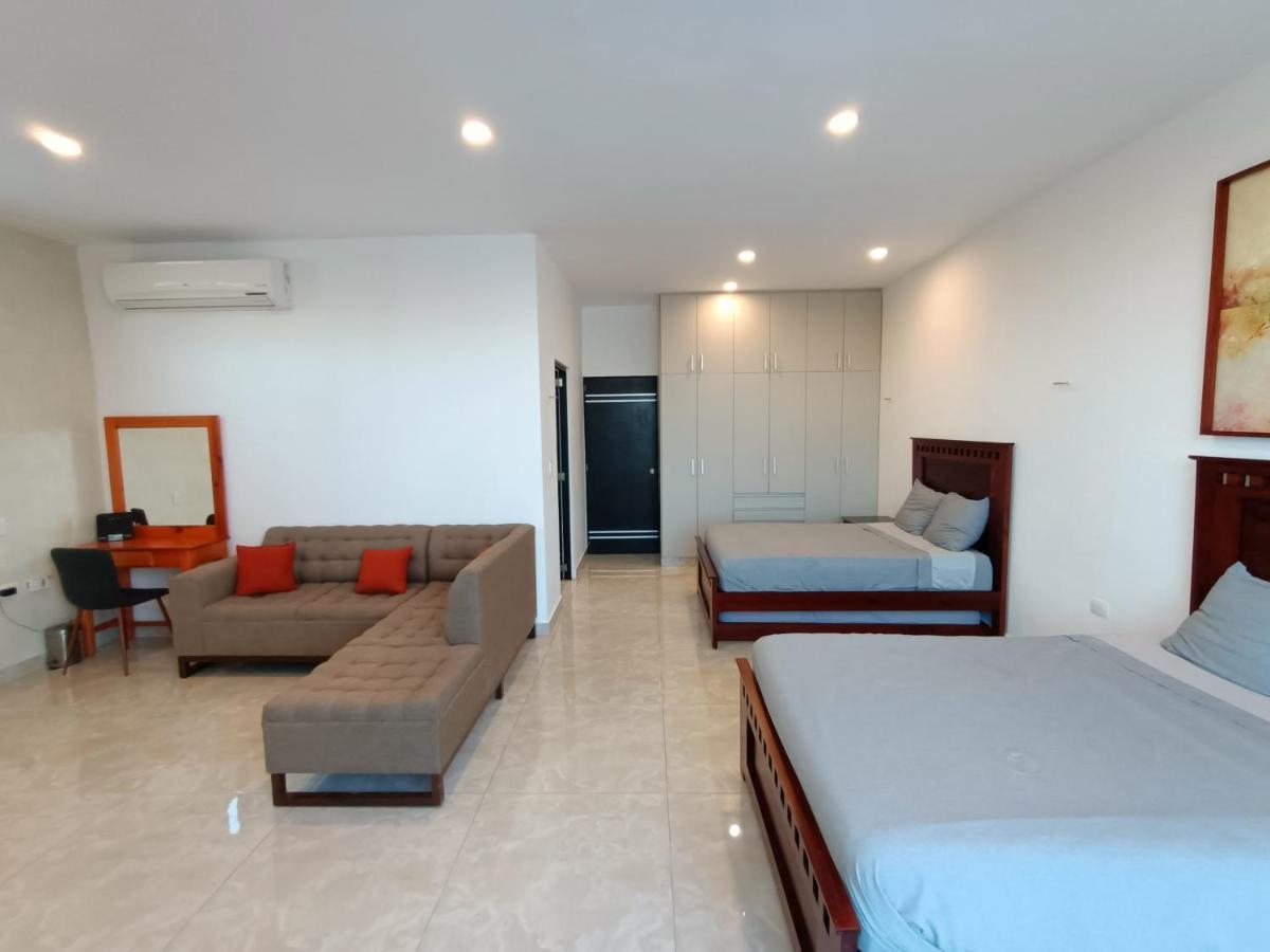 梅里达Casa Hector, Con Jacuzzi, Cerca Del Foro Gnp.别墅 外观 照片