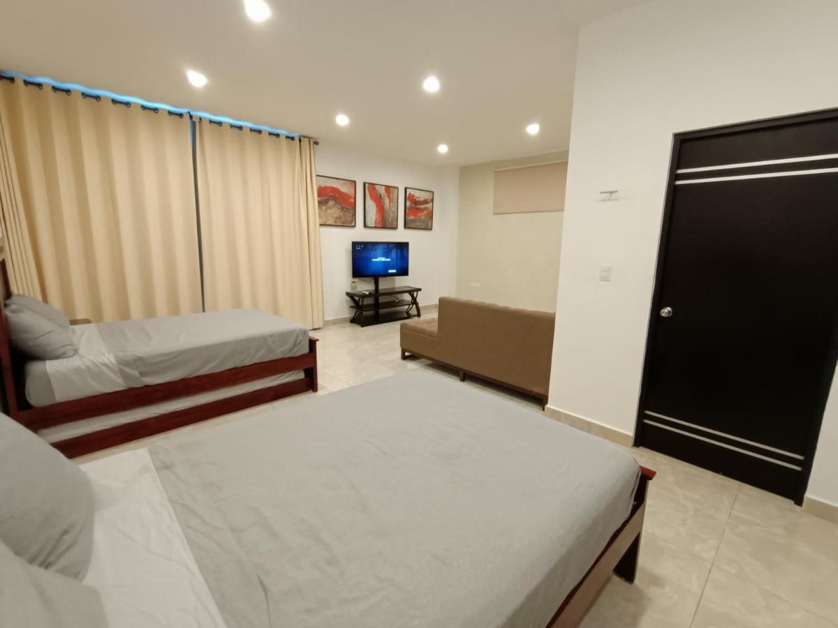 梅里达Casa Hector, Con Jacuzzi, Cerca Del Foro Gnp.别墅 外观 照片