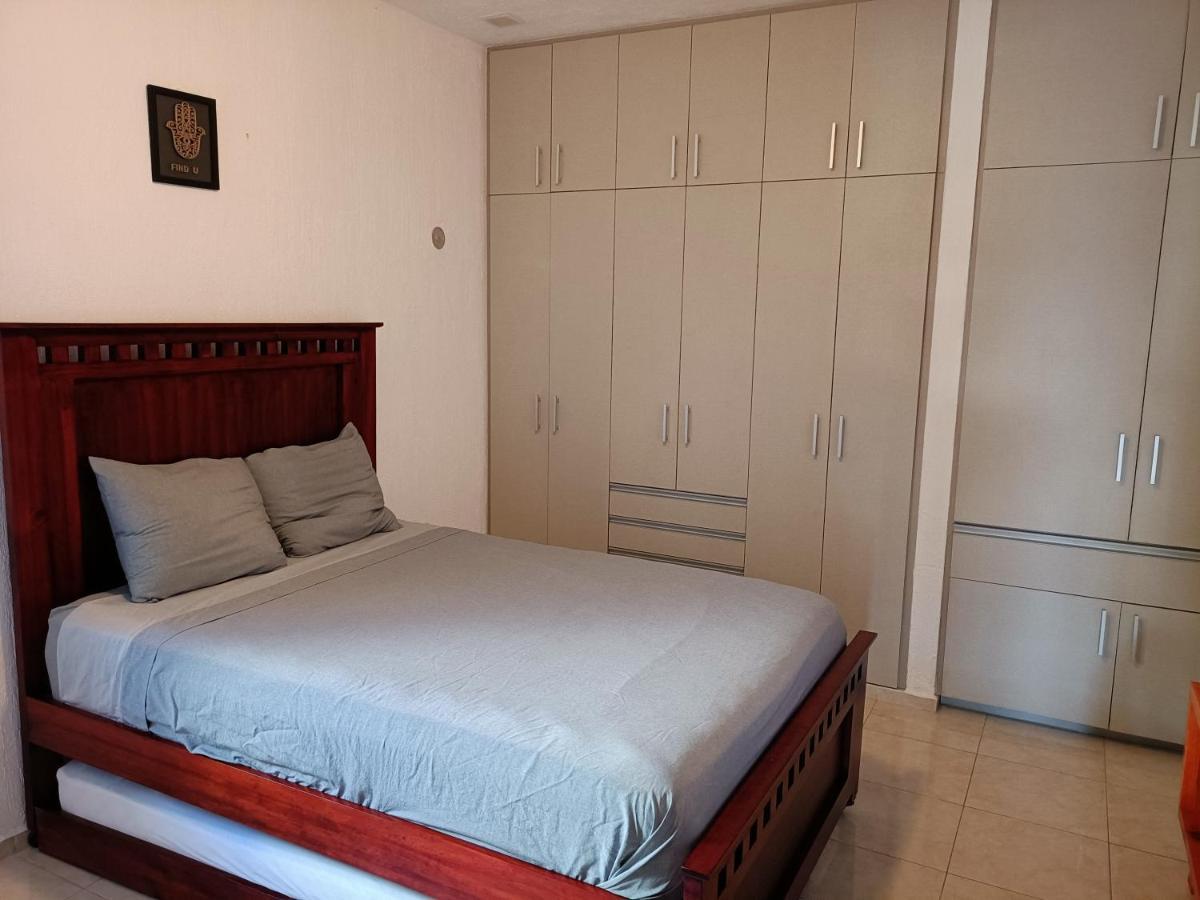 梅里达Casa Hector, Con Jacuzzi, Cerca Del Foro Gnp.别墅 外观 照片